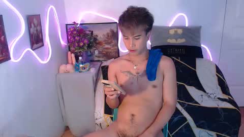 Snapshot of bryan_________ chatting on October 2, 8:51 pm BRYAN  JEMY online show from October 2, 8:51 pm