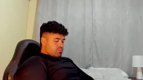 bryan stoness online show from December 21, 1:15 am