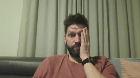 bubblebee1982 online show from November 30, 5:42 pm