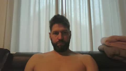 bubblebee1982 online show from November 23, 1:31 pm