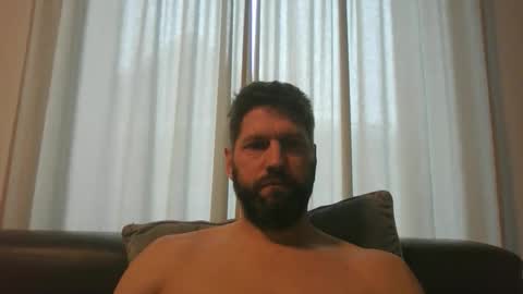 bubblebee1982 online show from November 28, 9:38 am