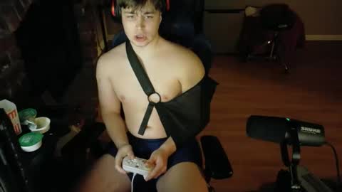 BubblebuttBdn online show from April 10, 6:30 am