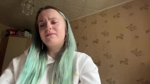 bubblegum_tempt online show from April 24, 1:35 pm