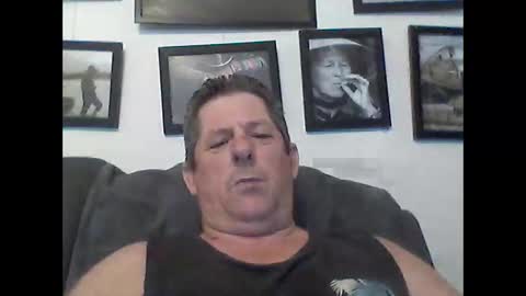 Bugs online show from January 8, 9:15 am