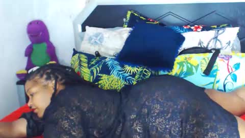 bulkyyass4u online show from March 16, 1:59 pm