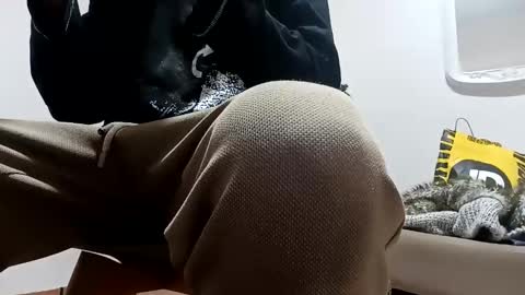 bullspain27266272 online show from December 21, 2:51 am