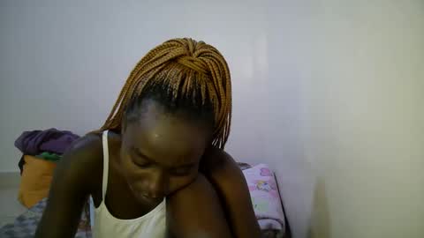 bunny_bliss1 online show from May 25, 8:59 pm