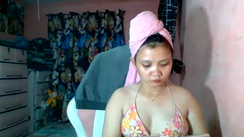 bunny_flower18 online show from May 18, 12:22 pm