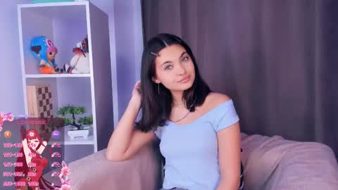 Aria online show from November 16, 9:11 am