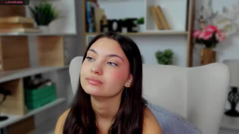 Aria online show from March 19, 7:14 am