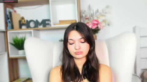 Aria online show from April 14, 7:11 am