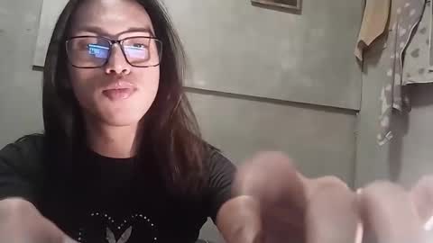 Dia online show from April 6, 5:03 pm