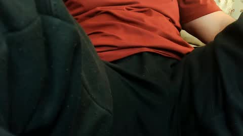 Hairy Arabian online show from April 29, 5:01 am