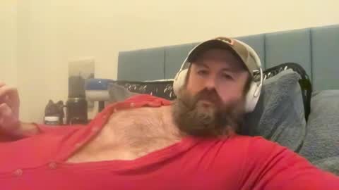 burlypup burlypup929 online show from February 26, 4:30 am