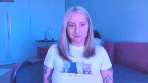 Lissa online show from April 19, 10:27 am