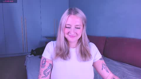 Lissa online show from June 13, 8:08 pm
