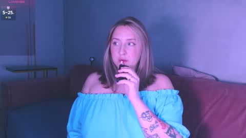 Lissa online show from November 11, 8:11 pm