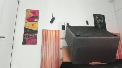 burningman1_ online show from September 30, 5:29 am