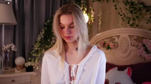 Jessica online show from November 14, 2:41 pm