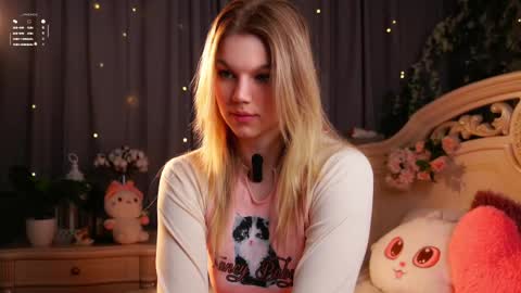 Jessica online show from March 8, 4:11 pm