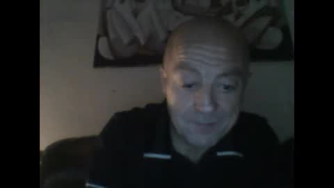 Snapshot of burnleyguy1977 chatting on November 1, 4:22 am burnleyguy1977 online show from November 1, 4:22 am