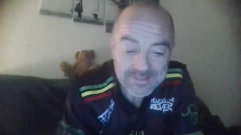 Snapshot of burnleyguy1977 chatting on January 16, 5:42 am burnleyguy1977 online show from January 16, 5:42 am