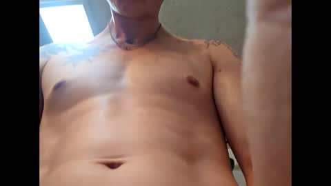 LostSingledad online show from January 31, 8:22 am