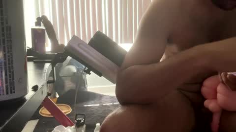 Snapshot of bustinnutterbutter chatting on September 16, 8:34 pm bustin hard sense 01 online show from September 16, 8:34 pm