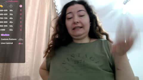 Emma online show from April 12, 11:25 am