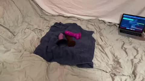 buttplayboi online show from August 8, 6:12 am