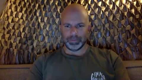 Snapshot of buurman1982isback chatting on October 2, 9:24 pm buurman1982isback online show from October 2, 9:24 pm