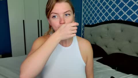 buusty_redhead online show from June 1, 8:59 am