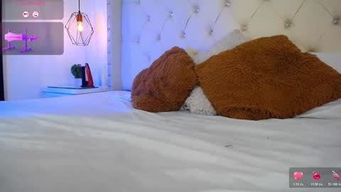 bycandy_ online show from December 16, 2:12 pm