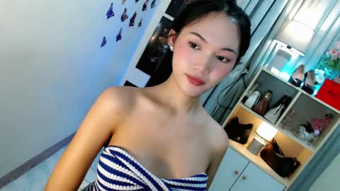caitlin online show from May 27, 1:57 am
