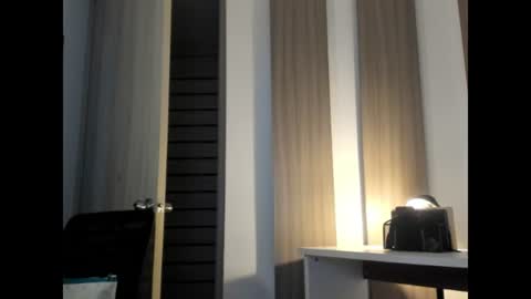 caitlingomez0 online show from June 10, 3:17 am