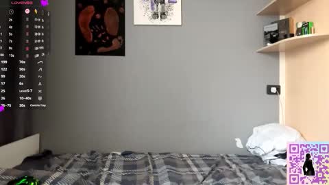 Kate online show from November 14, 6:48 am