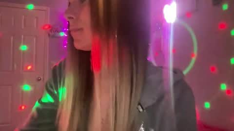 calibarbie24 online show from November 1, 4:22 am