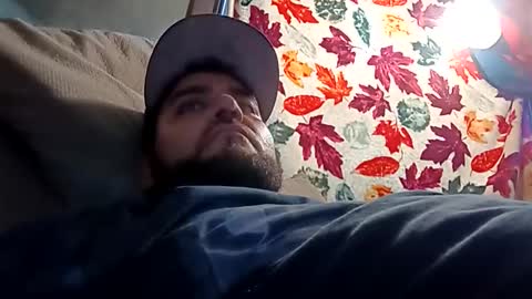 caliboy01990872 online show from April 29, 6:57 pm