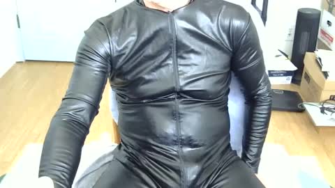 Snapshot of califun4u chatting on October 19, 6:12 pm califun4u online show from October 19, 6:12 pm