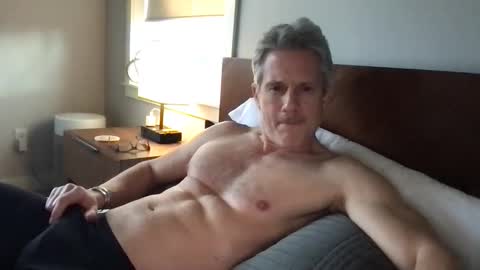 calirsedmo online show from March 17, 1:10 am