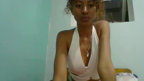 caliss414189 online show from March 3, 4:47 pm