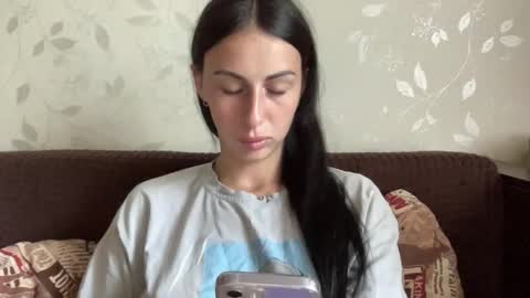 Snapshot of call_me_dad_ chatting on September 13, 11:12 am Anna online show from September 13, 11:12 am