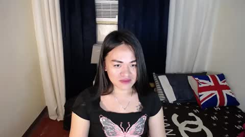 Snapshot of callme_mama chatting on January 14, 7:00 pm Althea online show from January 14, 7:00 pm