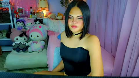 Mia online show from April 10, 4:40 am
