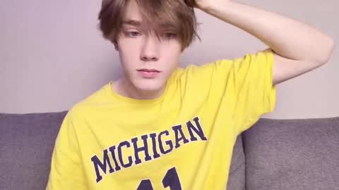 Nick online show from November 3, 12:06 pm