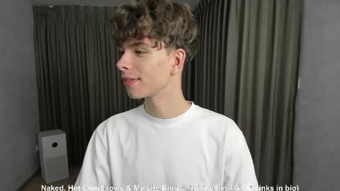 Hey I am Calvin  online show from October 22, 2:19 pm