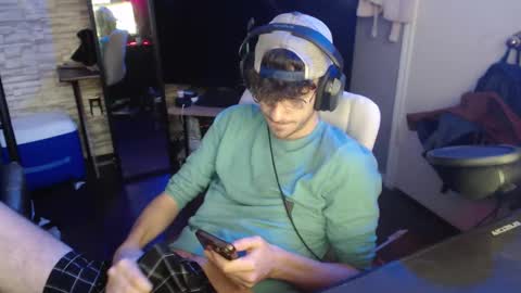 calvin_tanner online show from November 18, 3:48 pm