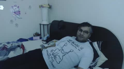 Calvinjohnlad online show from December 3, 6:41 pm