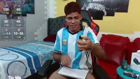 cam_xman online show from December 15, 3:30 pm