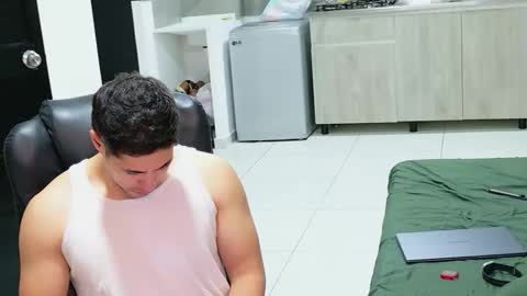 camara110 online show from April 26, 2:53 am